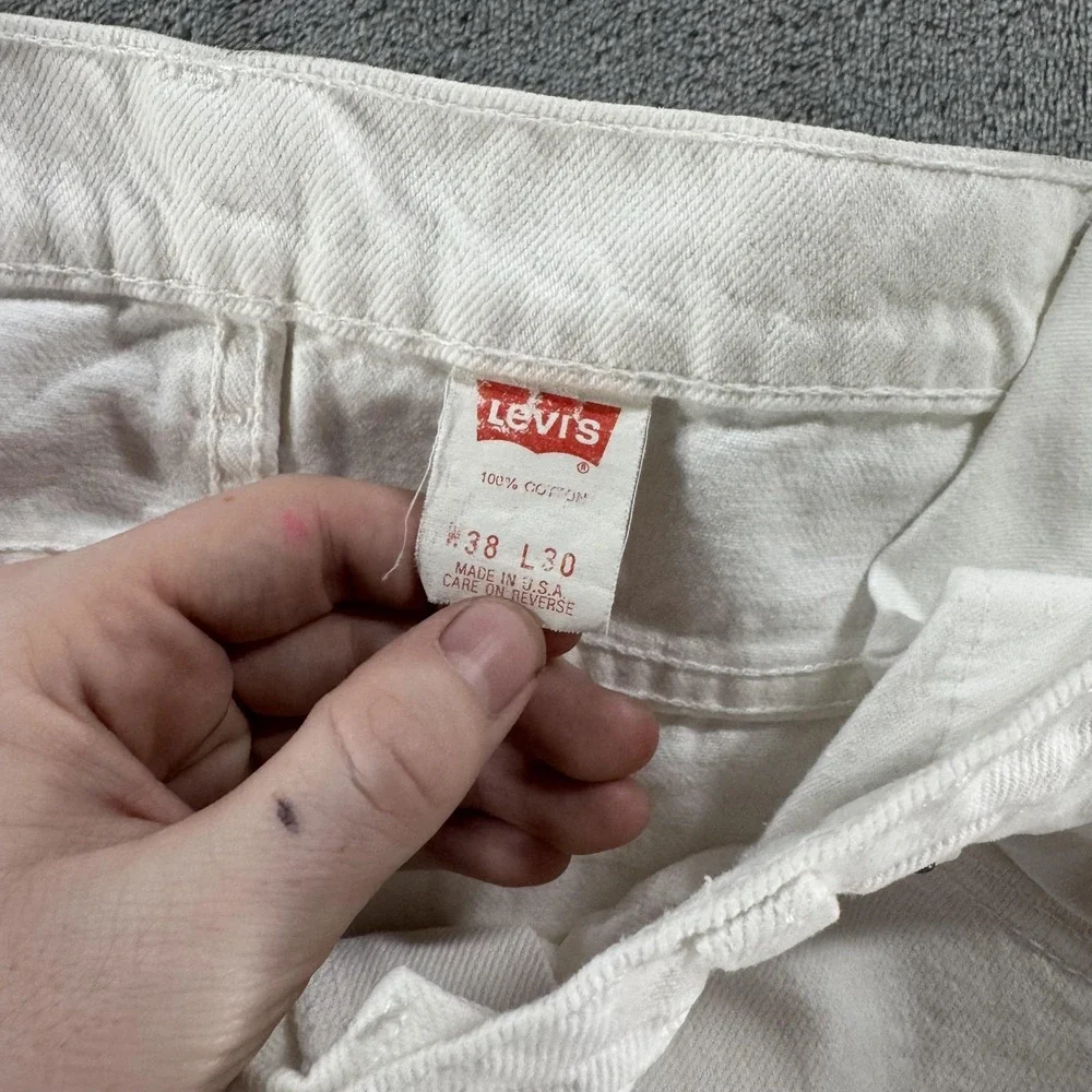 Vintage Levi's Jeans Mens 36x29 White Light Wash Regular Straight Denim USA